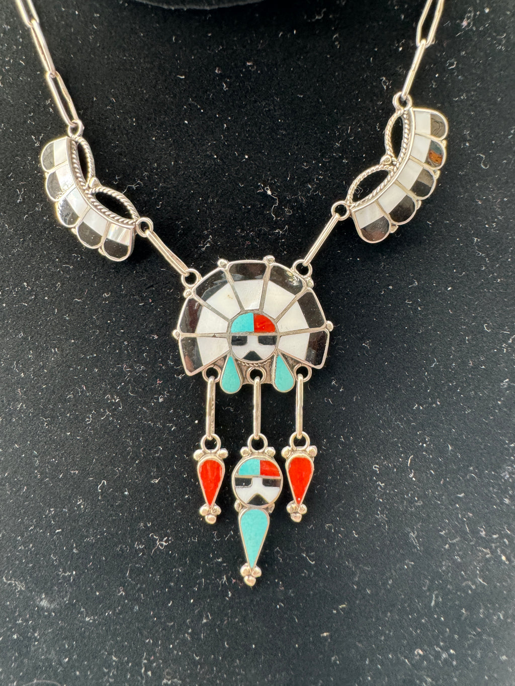 Zuni Necklace signed by Richard Lateyice